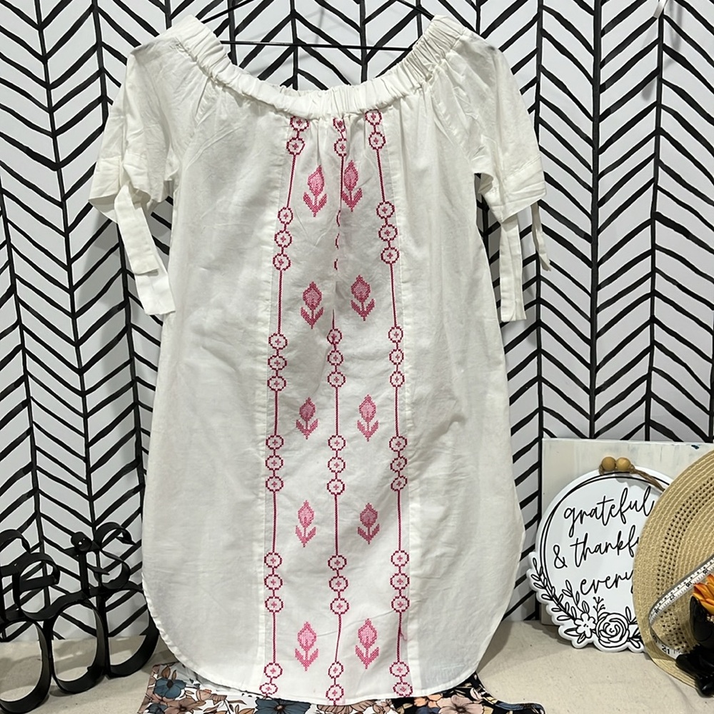 Clearance!⚠️NWT Boutique Hot Pink White Cotton Cover-up/Dress Embroidered, SzS/M